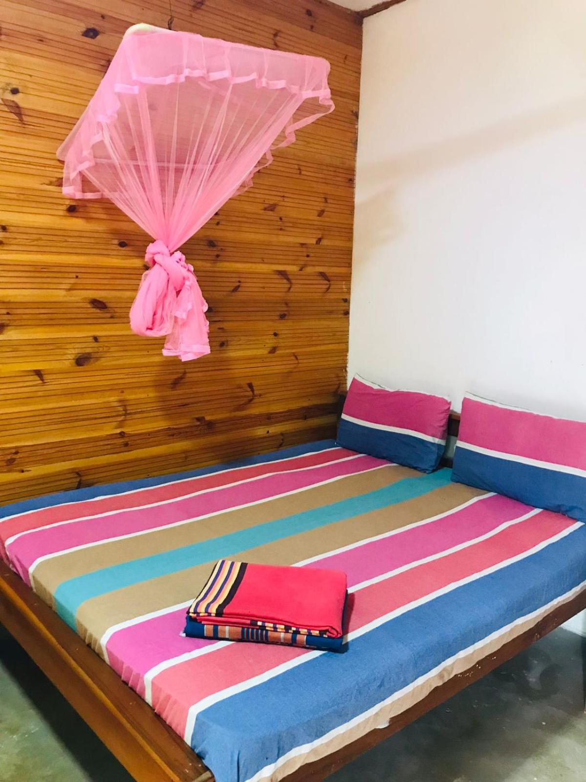 Walkers Hostel Trincomalee Eksteriør bilde