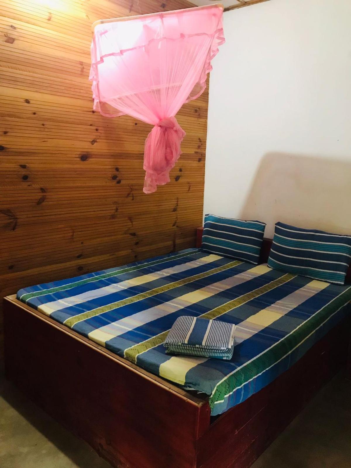 Walkers Hostel Trincomalee Eksteriør bilde